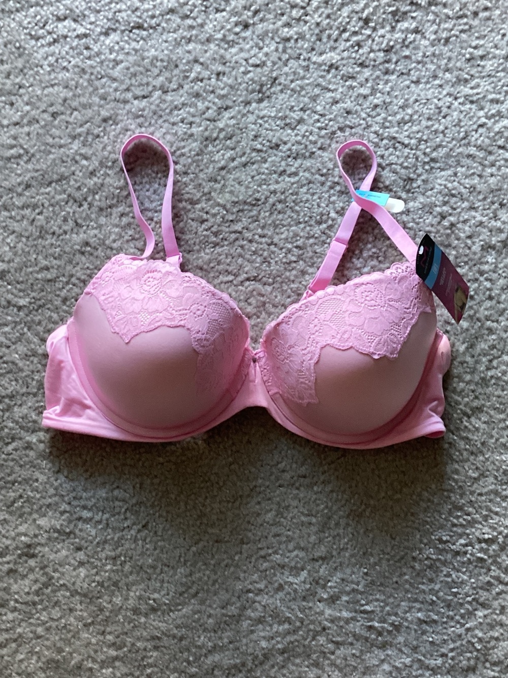 Maidenform Light Pink Lace Push-Up Bra - Size 40C